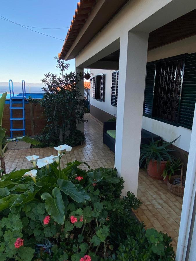 Suites Pinto Coelho Caniço Exterior foto